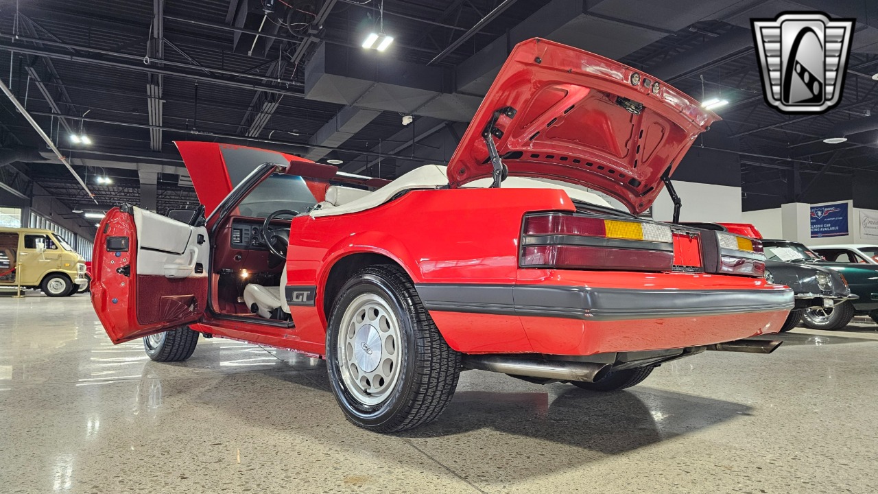 1985 Ford Mustang 61