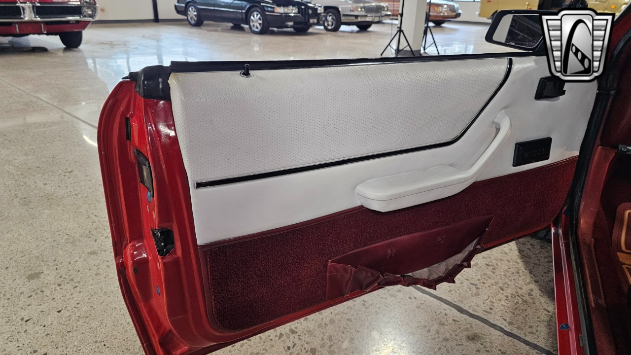 1985 Ford Mustang 84