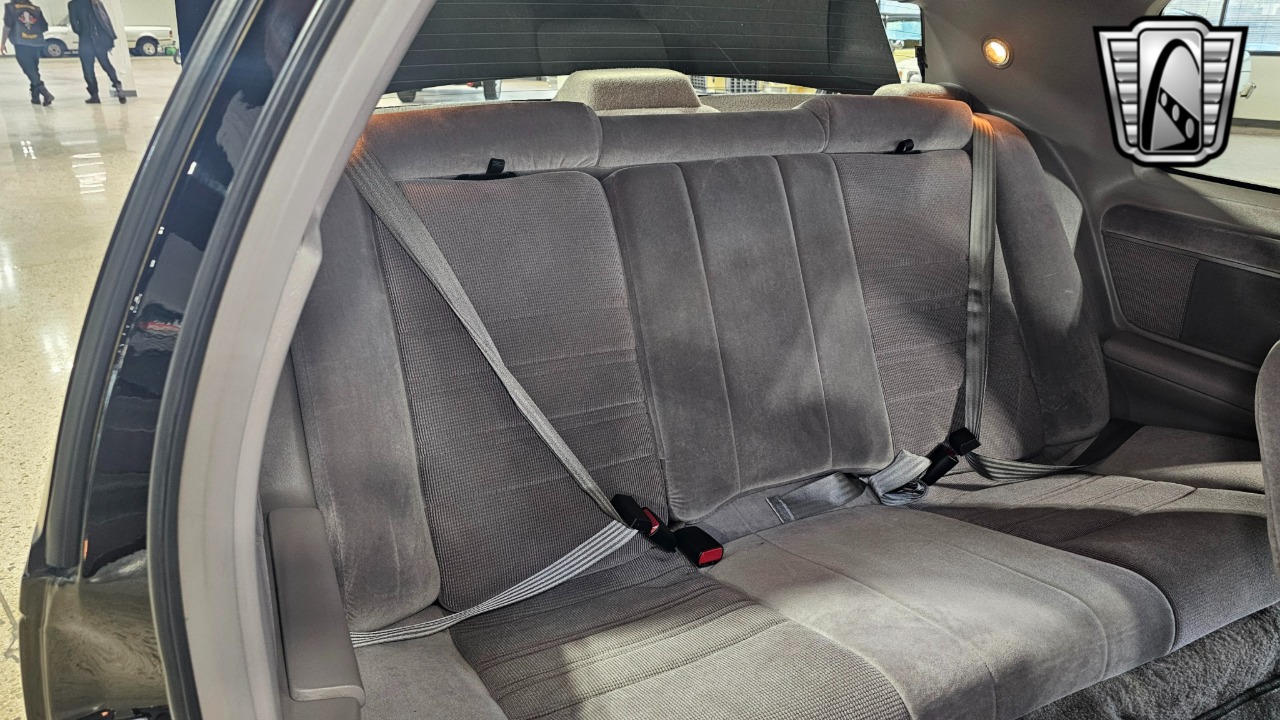 1989 Mercury Cougar 24