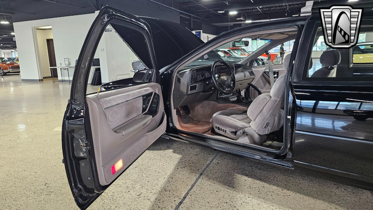 1989 Mercury Cougar 17