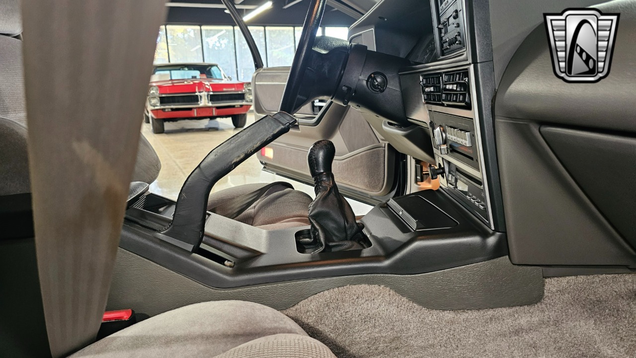 1989 Mercury Cougar 27