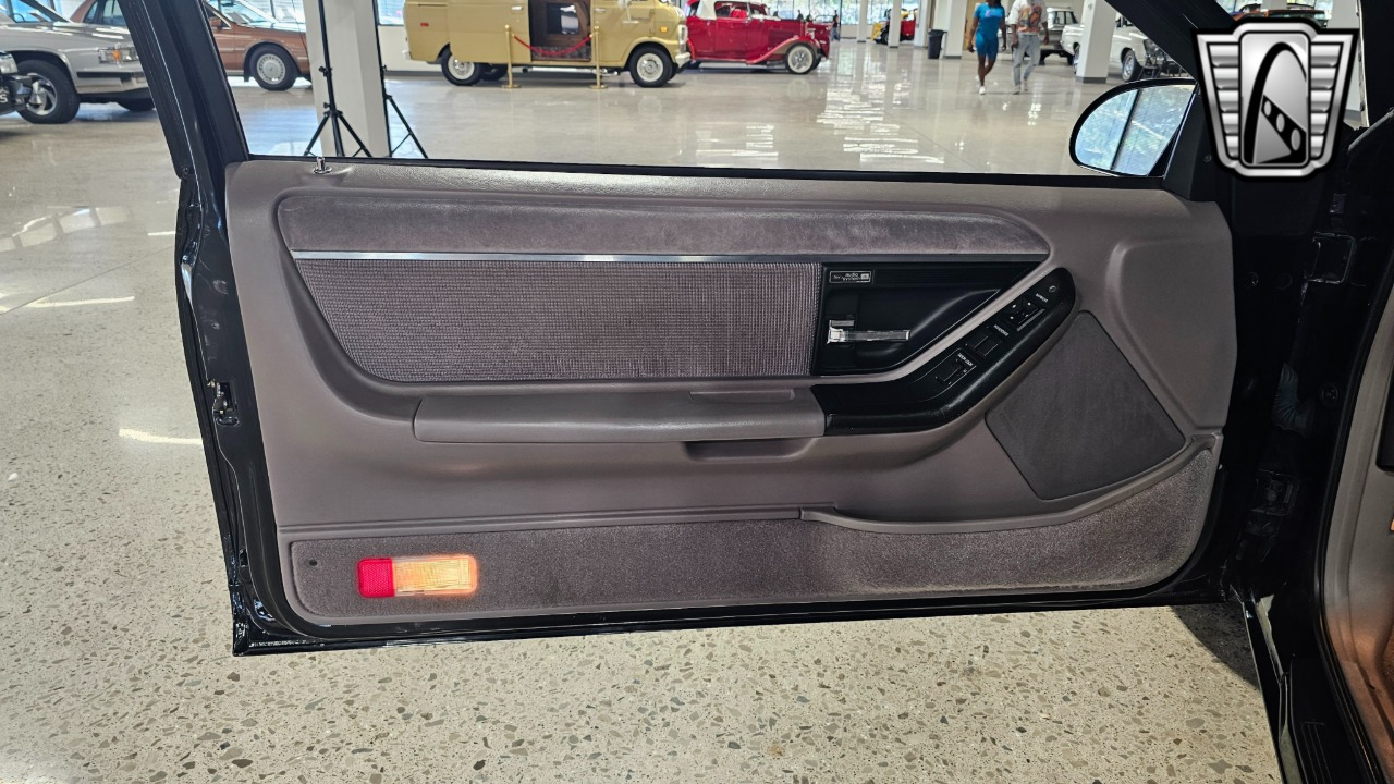 1989 Mercury Cougar 18