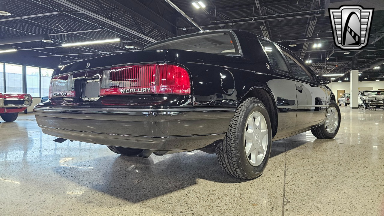 1989 Mercury Cougar 38