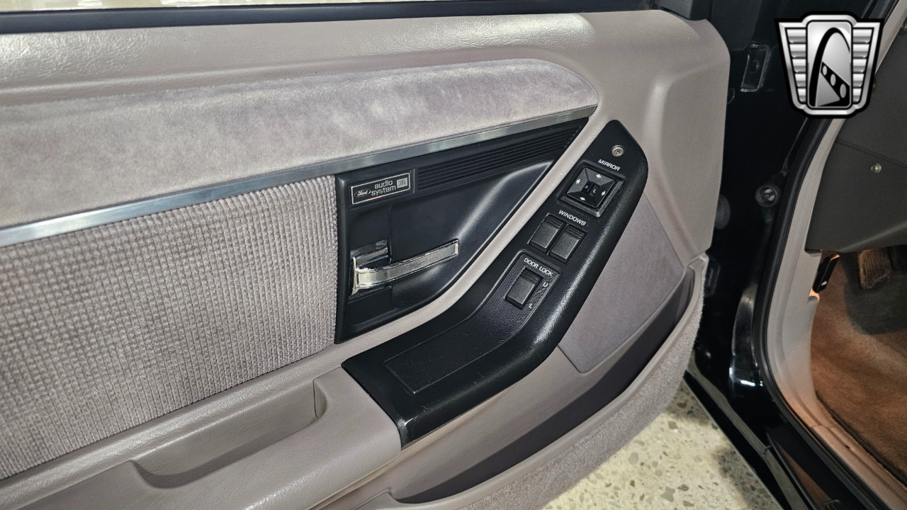 1989 Mercury Cougar 76