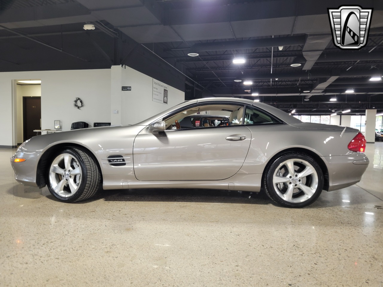 2004 Mercedes-Benz SL600 33