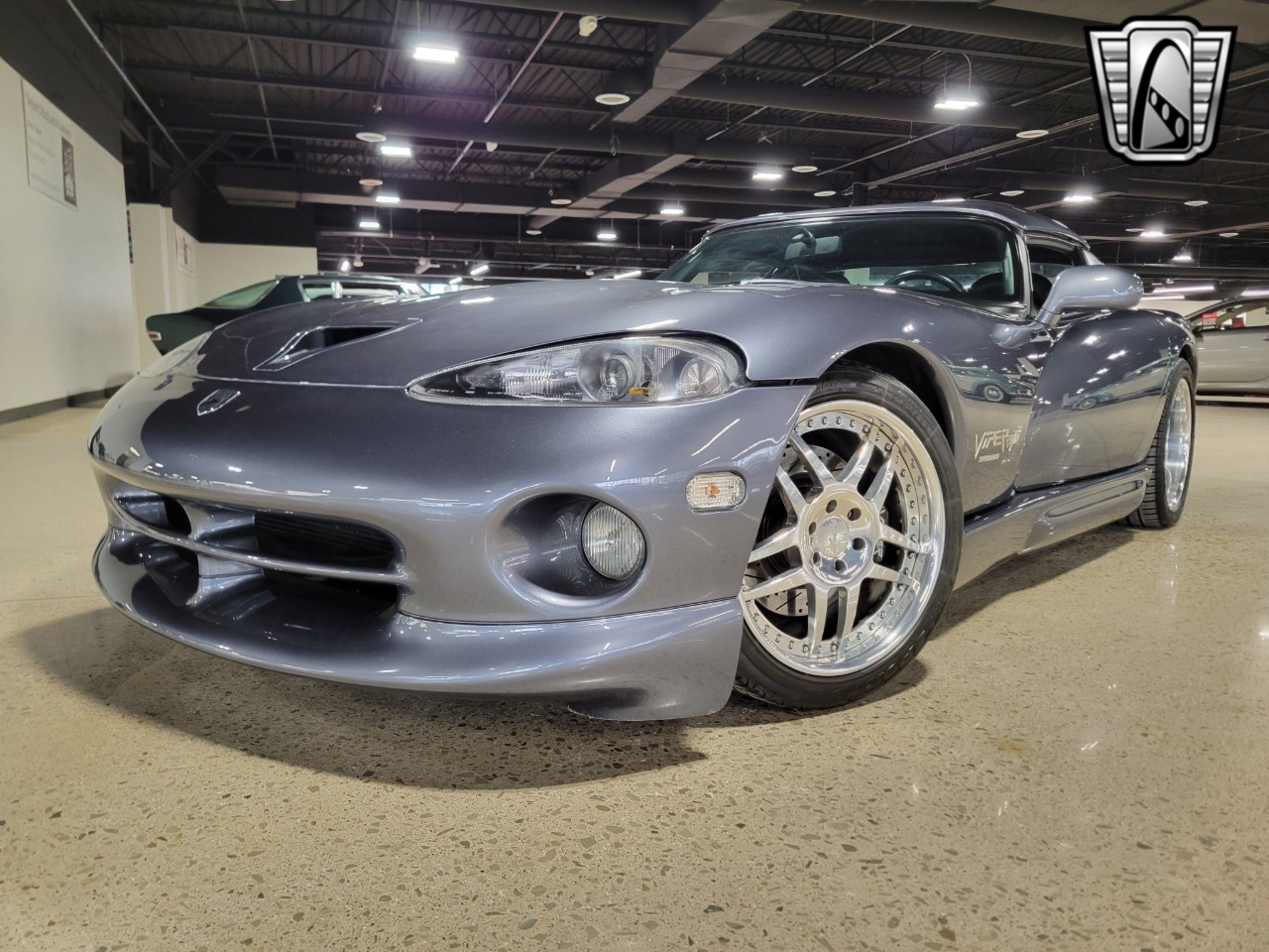 2000 Dodge Viper 28