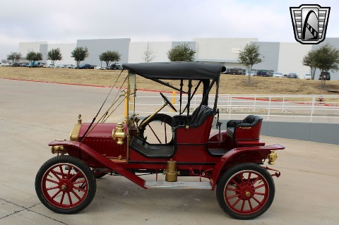 1910 Buick Model 10 image 6
