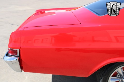 1966 Chevrolet Impala image 30