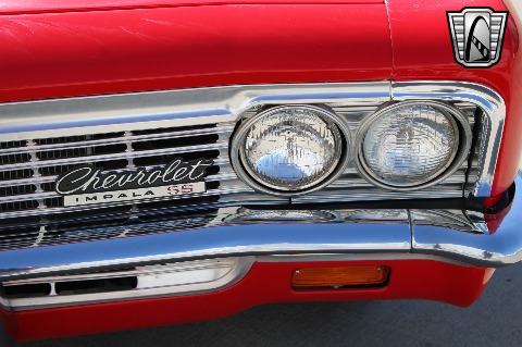 1966 Chevrolet Impala image 35