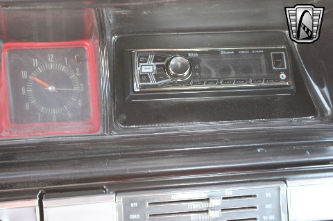 1966 Chevrolet Impala image 70