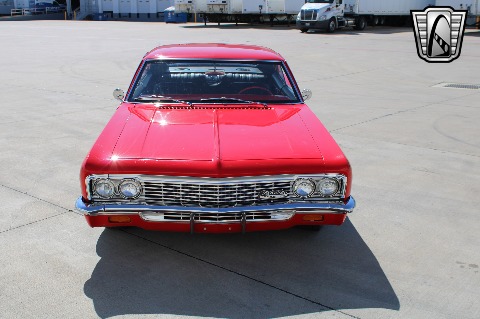 1966 Chevrolet Impala image 22