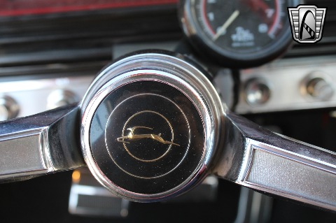 1966 Chevrolet Impala image 74