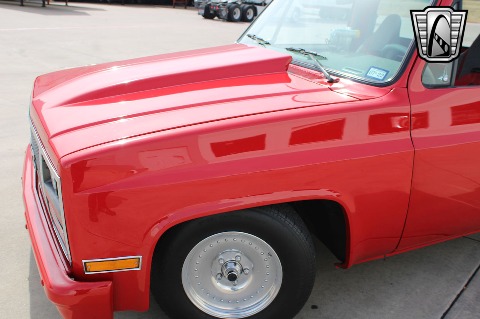 1986 Chevrolet C10 image 29