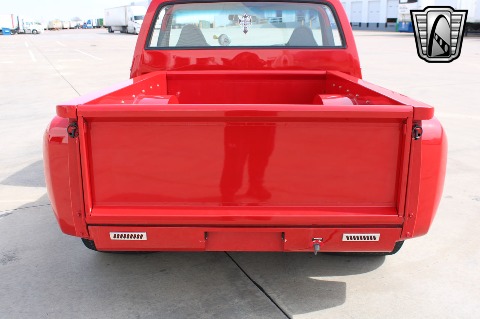 1986 Chevrolet C10 image 32