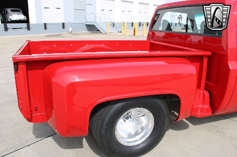 1986 Chevrolet C10 image 33