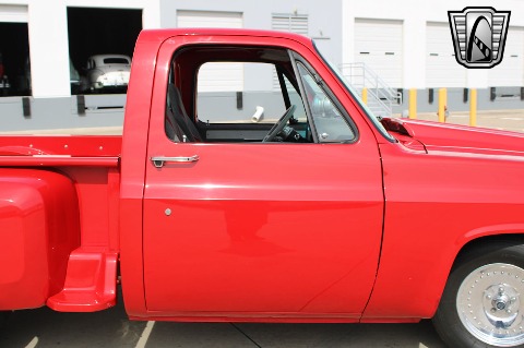 1986 Chevrolet C10 image 34