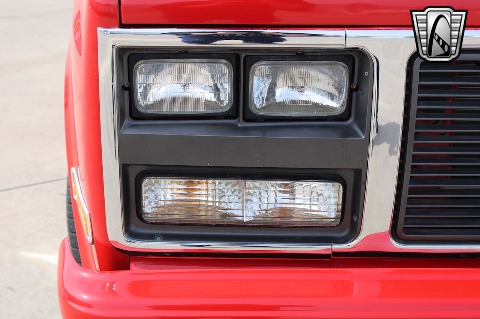 1986 Chevrolet C10 image 36