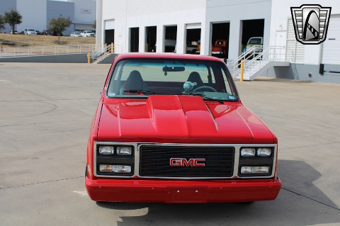 1986 Chevrolet C10 image 25