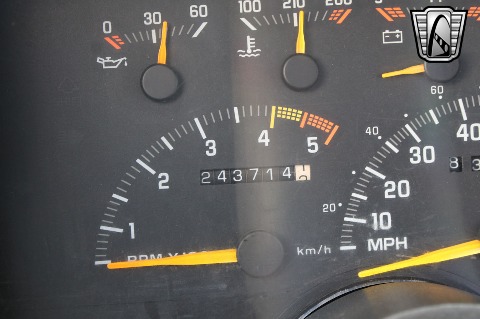 1992 Chevrolet K1500 image 58