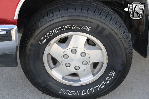 1992 Chevrolet K1500 image 84