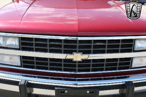 1992 Chevrolet K1500 image 37