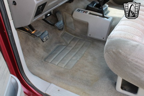 1992 Chevrolet K1500 image 63