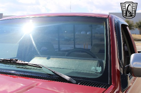 1992 Chevrolet K1500 image 39