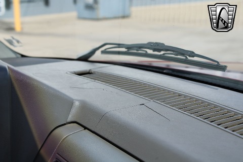 1992 Chevrolet K1500 image 66