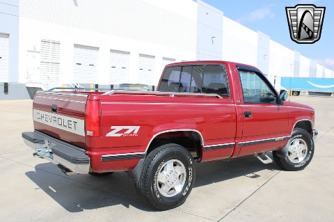 1992 Chevrolet K1500 image 17