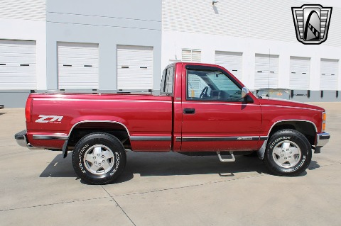 1992 Chevrolet K1500 image 20
