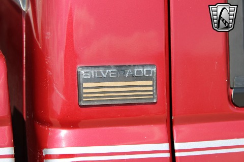 1992 Chevrolet K1500 image 50