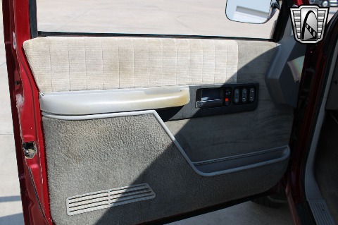 1992 Chevrolet K1500 image 52