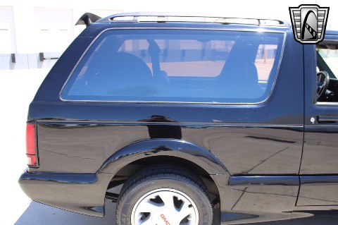 1993 GMC Typhoon image 32