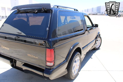 1993 GMC Typhoon image 88