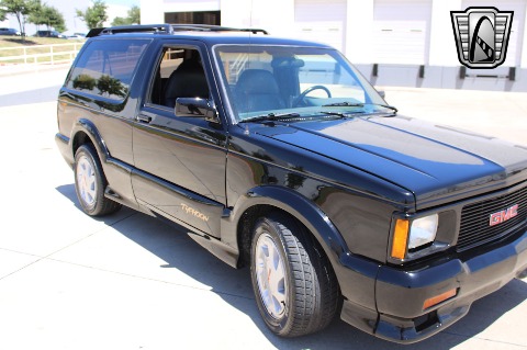 1993 GMC Typhoon image 89