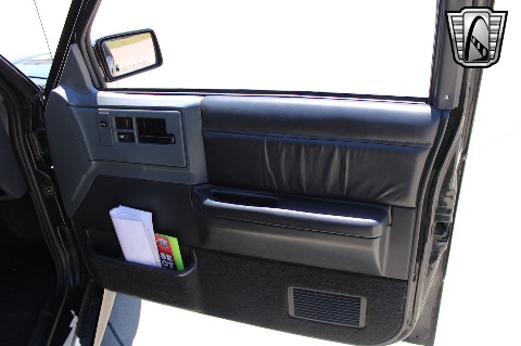 1993 GMC Typhoon image 69