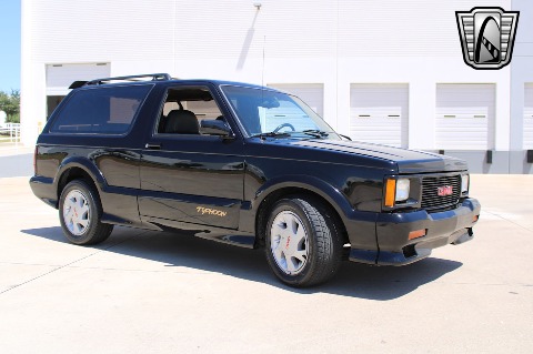 1993 GMC Typhoon image 23