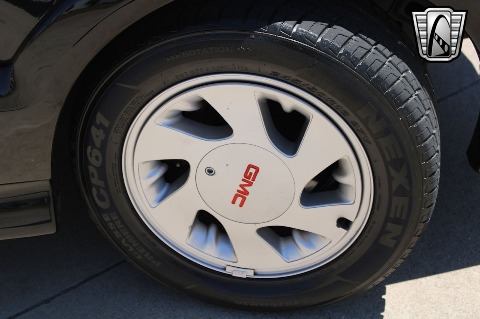 1993 GMC Typhoon image 102