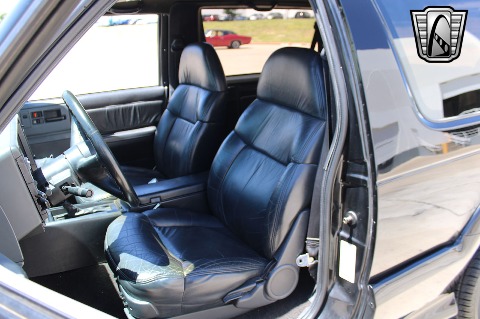 1993 GMC Typhoon image 53