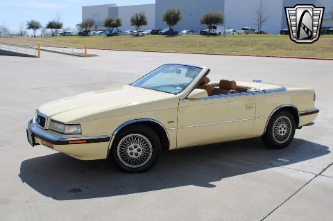 1989 Chrysler TC image 4