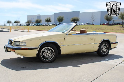 1989 Chrysler TC image 5