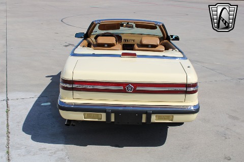1989 Chrysler TC image 12