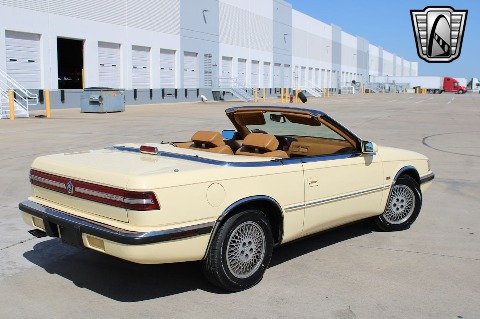 1989 Chrysler TC image 16