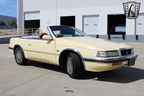 1989 Chrysler TC image 23