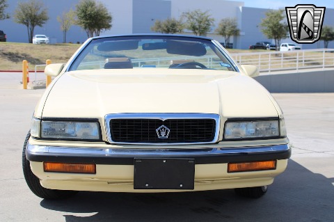 1989 Chrysler TC image 26