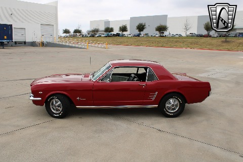 1966 Ford Mustang image 6