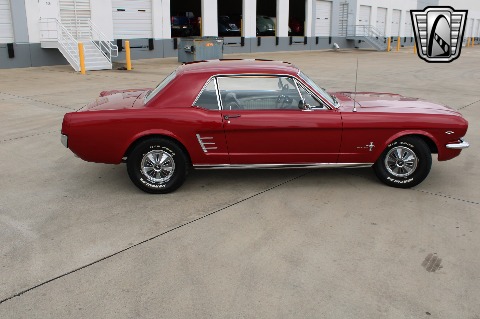 1966 Ford Mustang image 18