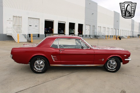 1966 Ford Mustang image 19