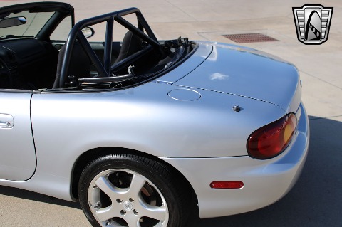 2000 Mazda Miata image 30