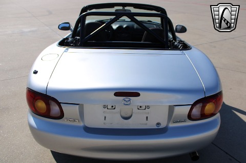 2000 Mazda Miata image 31